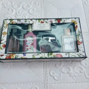 MALE AND FEMALE PERFUMES